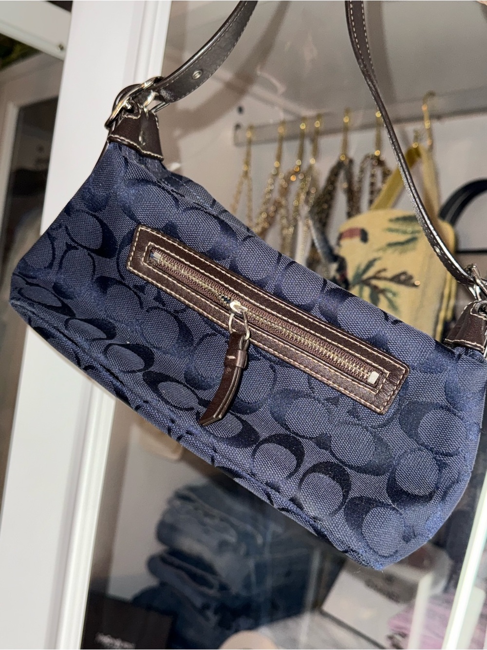Vintage Coach Navy Jacquard Shoulder Bag with Dark Brown Leather Strap - Picture 2 of 3
